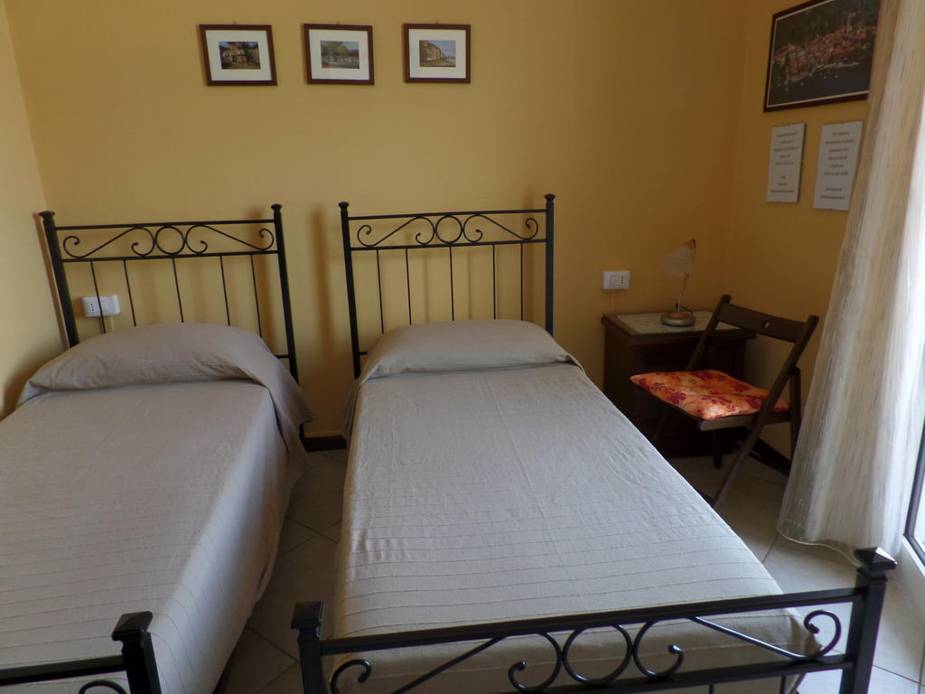 B&B Partenza Funivia Lecco Room photo