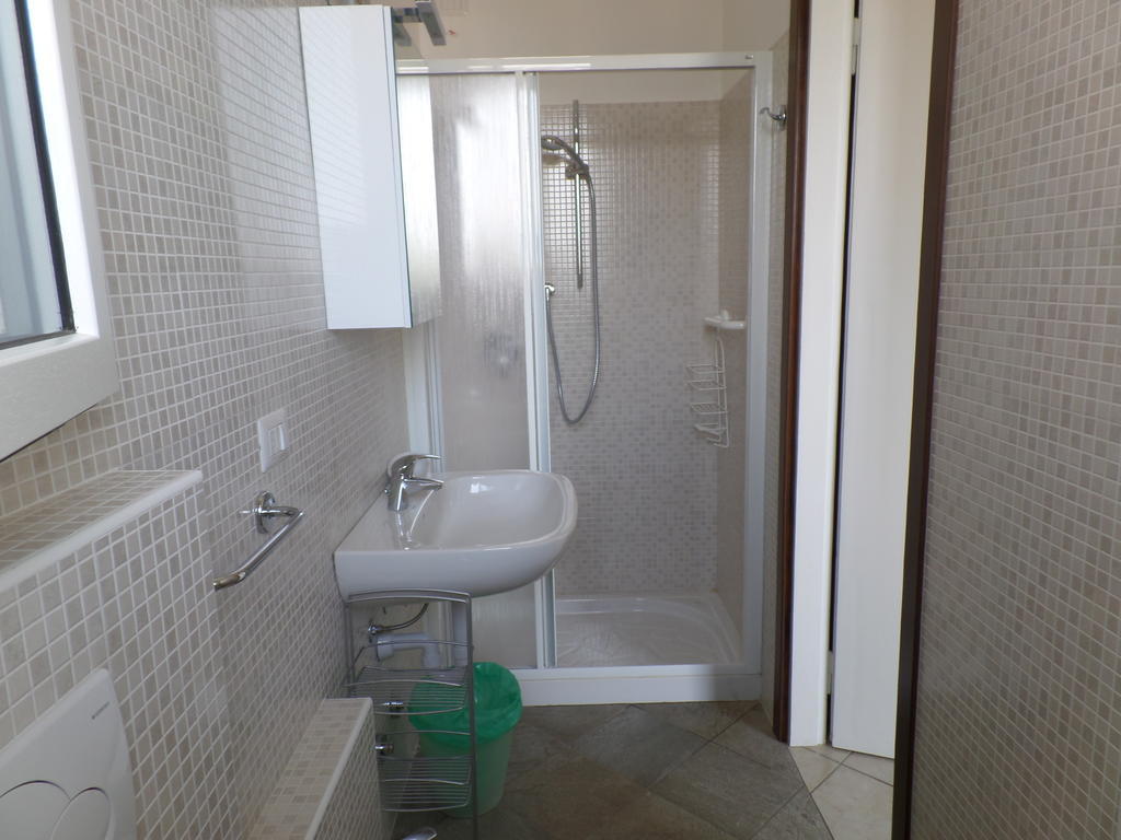 B&B Partenza Funivia Lecco Room photo