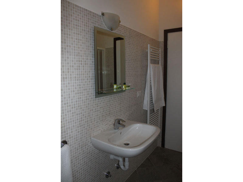 B&B Partenza Funivia Lecco Room photo